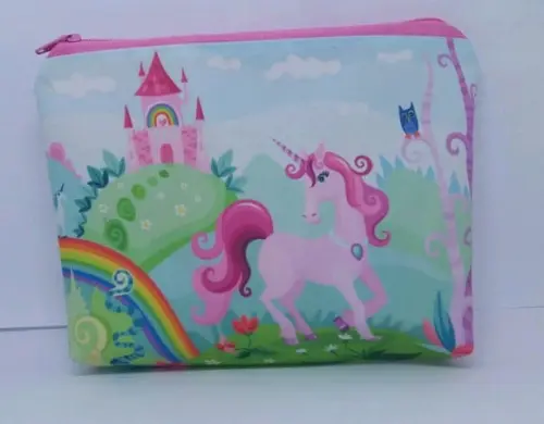 Bolsinha Necessaire - Unicornio