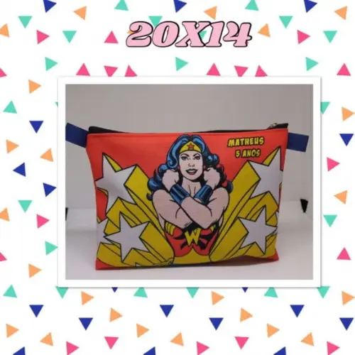 Bolsinha Nécessaire Mulher Maravilha