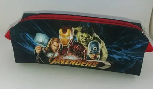 Estojo Escolar Avengers