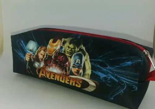 Estojo Escolar Avengers