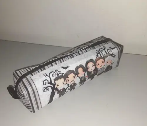 Estojo Wandinha