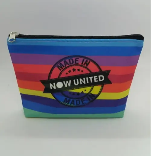 KIT 1 MOCHILAS + 1 NECESSAIRE TEMA NOW UNITED