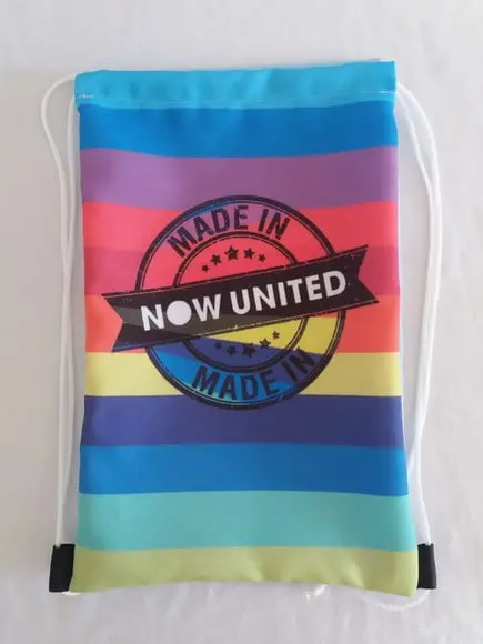 KIT 1 mochilas +1 NECESSAIRE TEMA NOW UNITED