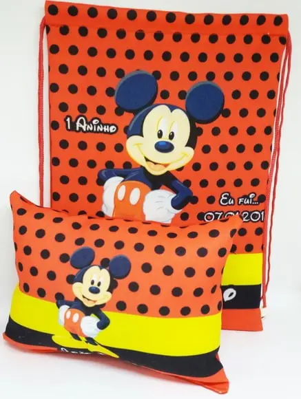 Kit Mochilas Tema Mickey