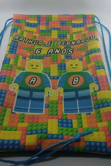 Kit Sacola + Necessaire + almofada lego