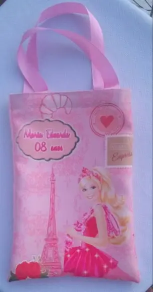 Mochilas ou Sacolas Barbie Moda
