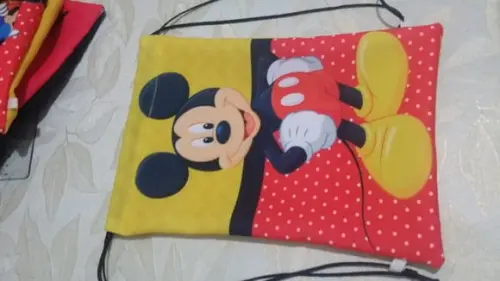 Mochilas ou sacolas Personalizadas - Tema Mickey