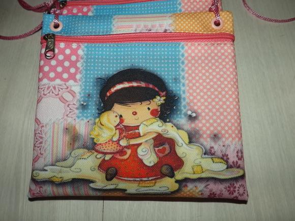 Bolsinha Boneca Patchwork Tira colo