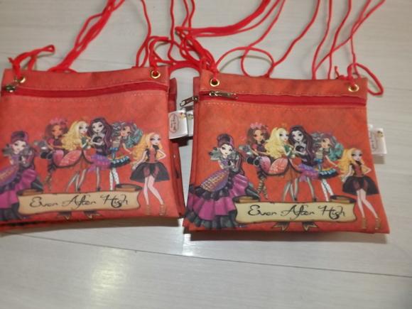 Bolsinha Ever After High Vermelha