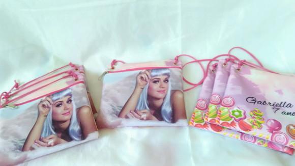 Bolsinha Katy Perry Tira colo