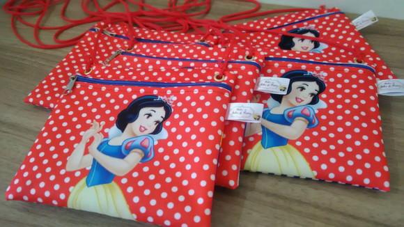Bolsinha Princesas Tira colo