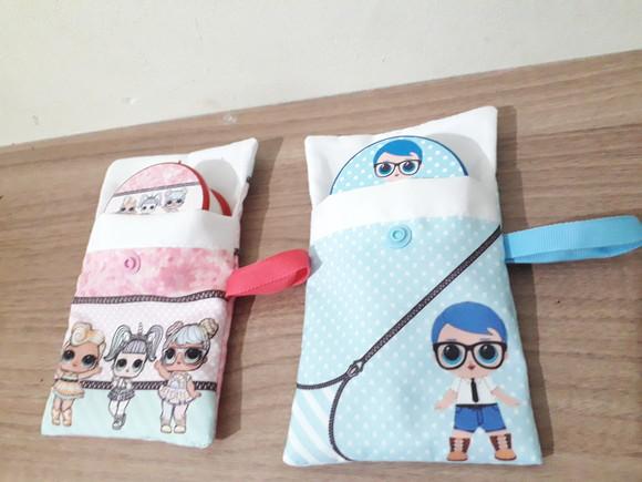 Copo retrátil com necessarie LOL Menina