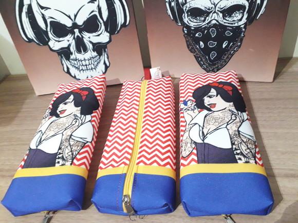 Estojo Personalizado Branca de Neve Tatuada