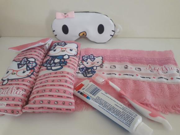 Kit Festa do Pijama Hello Kitty