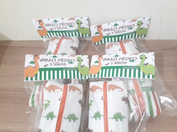 Kit Higiene Estojo Dinossauro 2