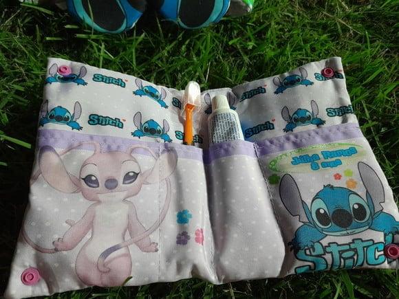 Kit Higiene Luxo Festa do Pijama Stitch Menina