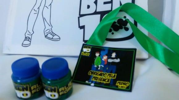 Kit Tela de Pintura Guache Ben 10