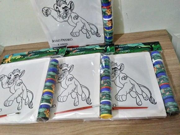 Kit Tela de Pintura Kion e a Guarda do Leão com Lapela