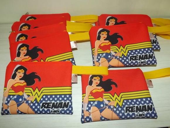 Necessarie Mulher Maravilha Personagem