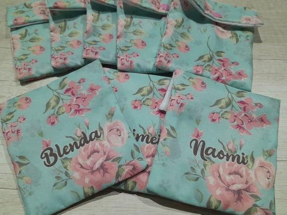 Porta Absorvente Personalizado Flores