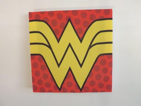 Quadro mulher maravilha