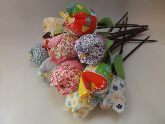 Tulipas de tecido
