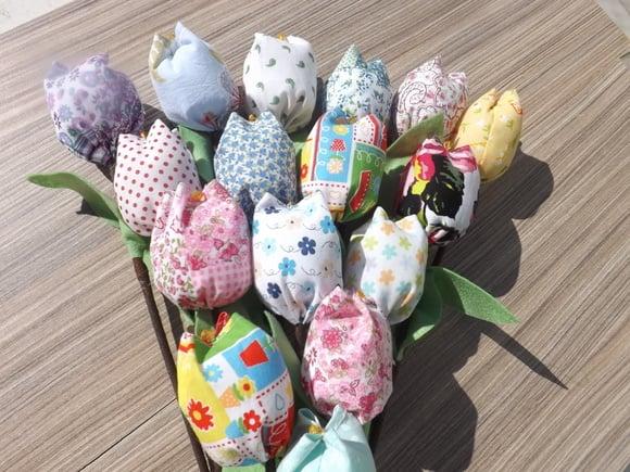 Tulipas de tecido