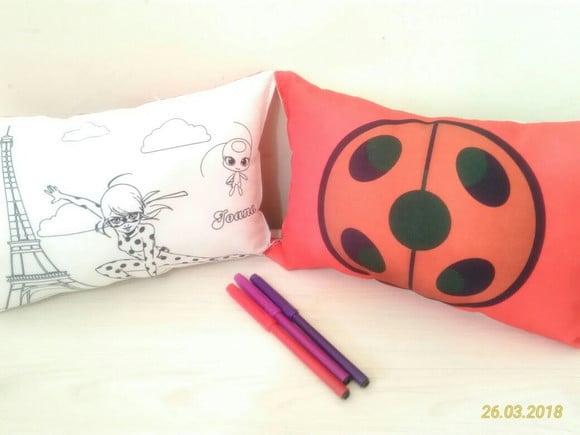 Almofada para Colorir