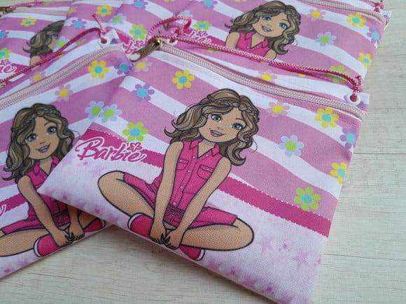Bolsinha Barbie 2 Tira Colo