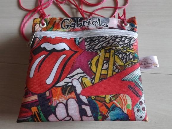 Bolsinha Rock Tira colo