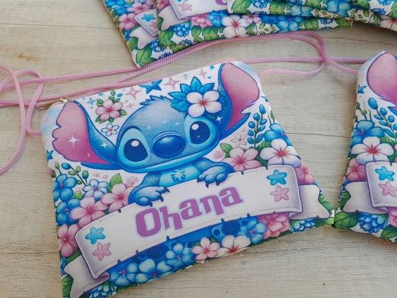 Bolsinha Stitch Tira Colo