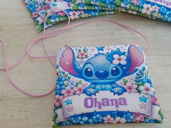 Bolsinha Stitch Tira Colo