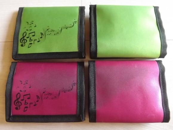 Carteira Personalizada Neon