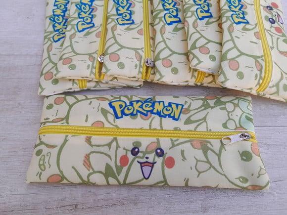 Estojo Pokemon