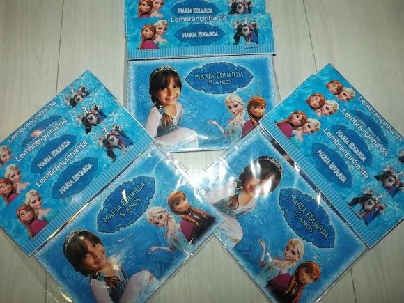Imã Personalizado Frozen com lapela