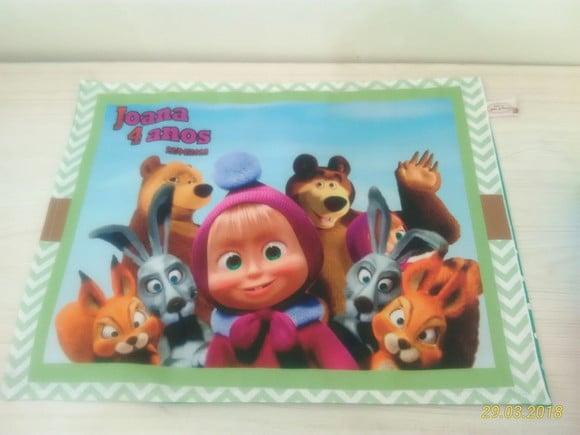 Jogo americano A menina e o Urso Menino