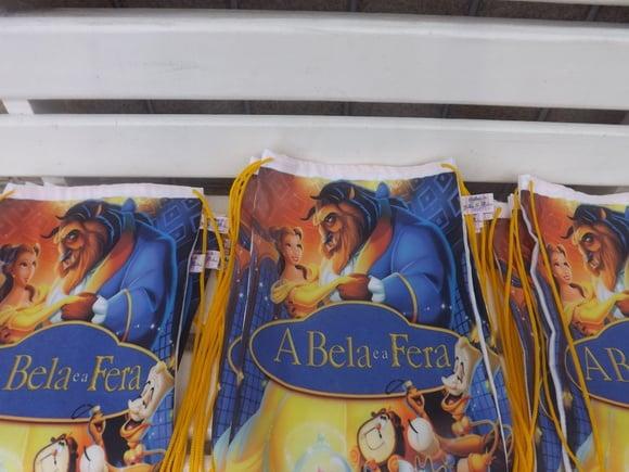 Mochila Infantil A Bela e a Fera