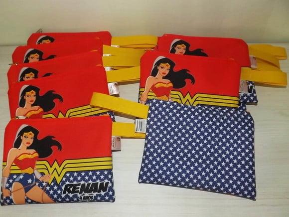 Necessarie Mulher Maravilha Personagem