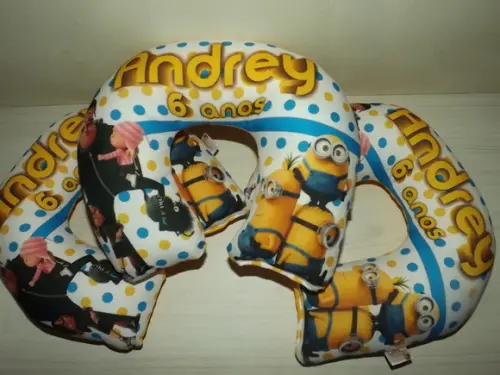 Almofada de pescoço Minions