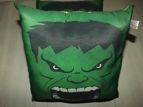 Almofada Hulk Quadrada