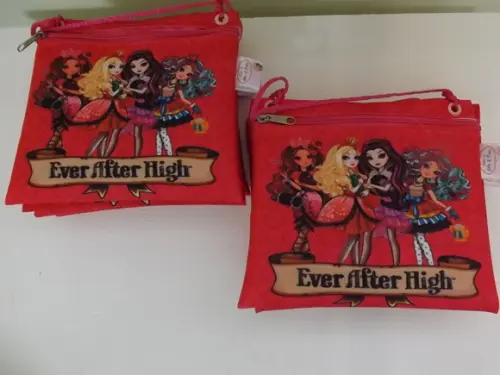 Bolsinha Ever After High