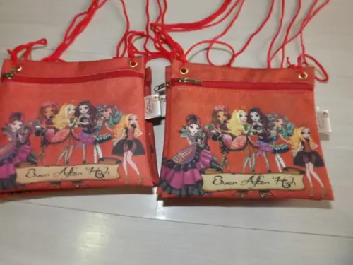 Bolsinha Ever After High Vermelha