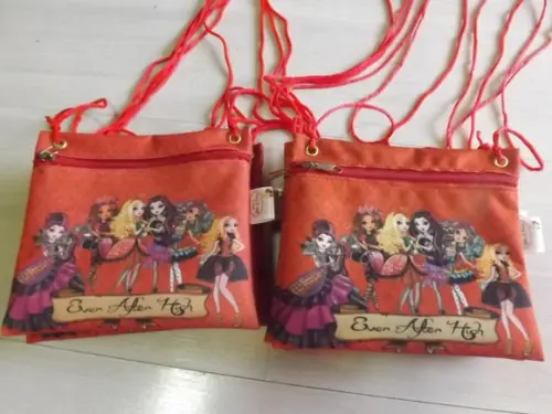 Bolsinha Ever After High Vermelha