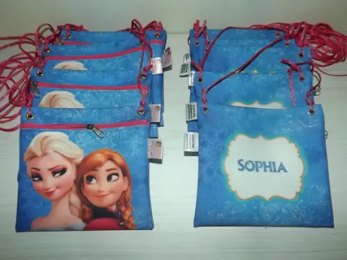 Bolsinha Frozen Tira colo