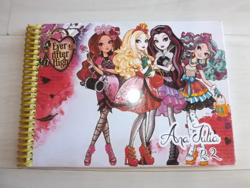 Caderno Personalizado Ever After High