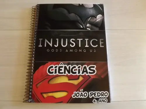 Caderno Personalizado Heróis