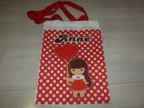 Caminha de Boneca Portátil Personalizada