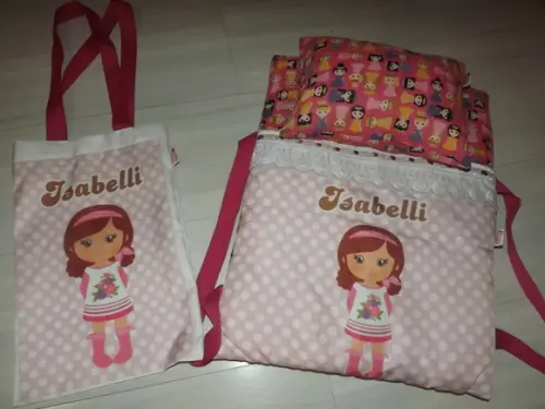 Caminha de Boneca Portátil Personalizada