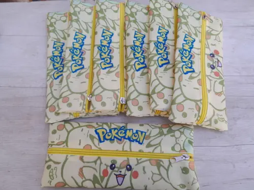 Estojo Pokemon