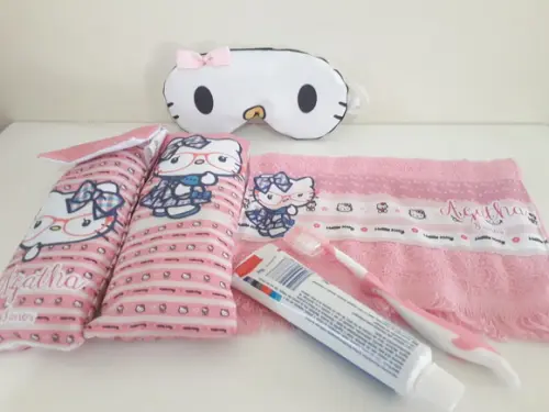 Kit Festa do Pijama Completo Hello Kitty